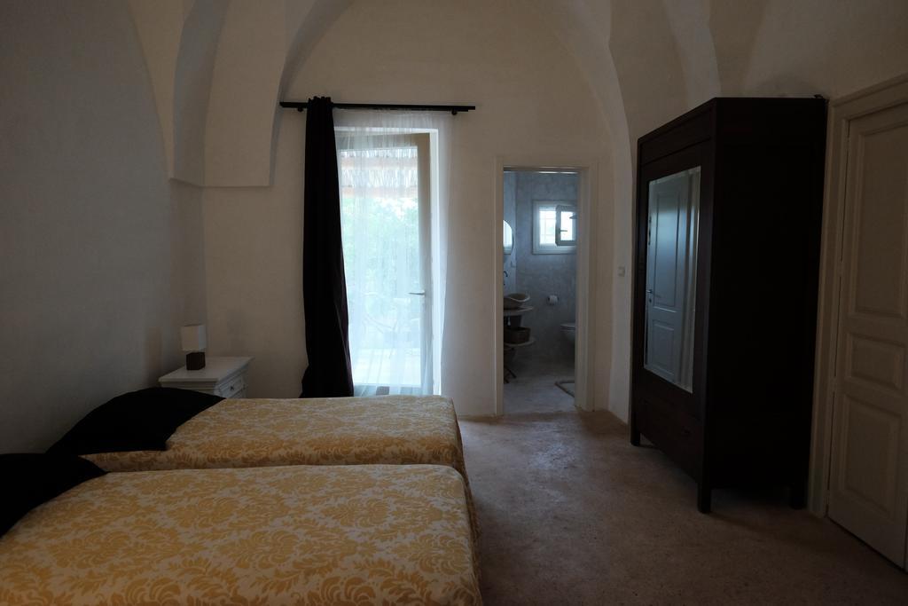 Hotel Il Boschetto San Vito dei Normanni Esterno foto