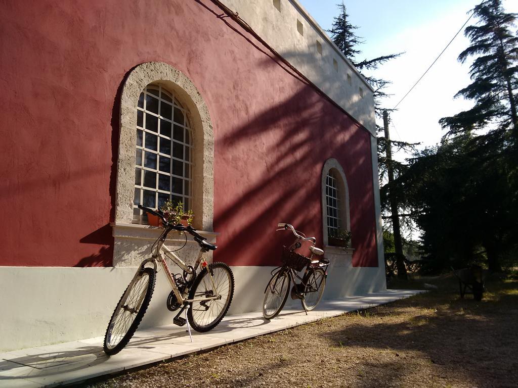 Hotel Il Boschetto San Vito dei Normanni Esterno foto